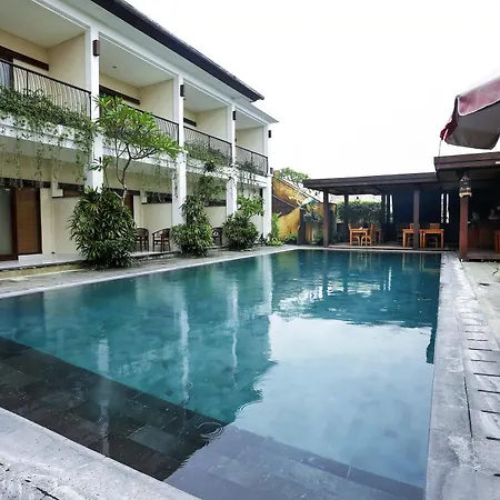 Uma Sri Hotel